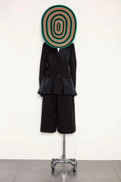 Look 4